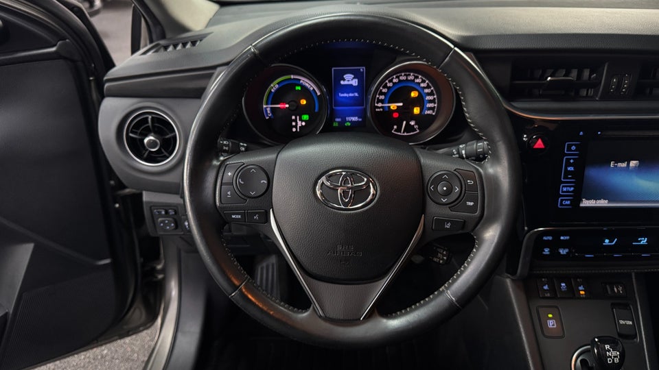 Toyota Auris 1,8 Hybrid H2 Comfort Touring Sports CVT 5d