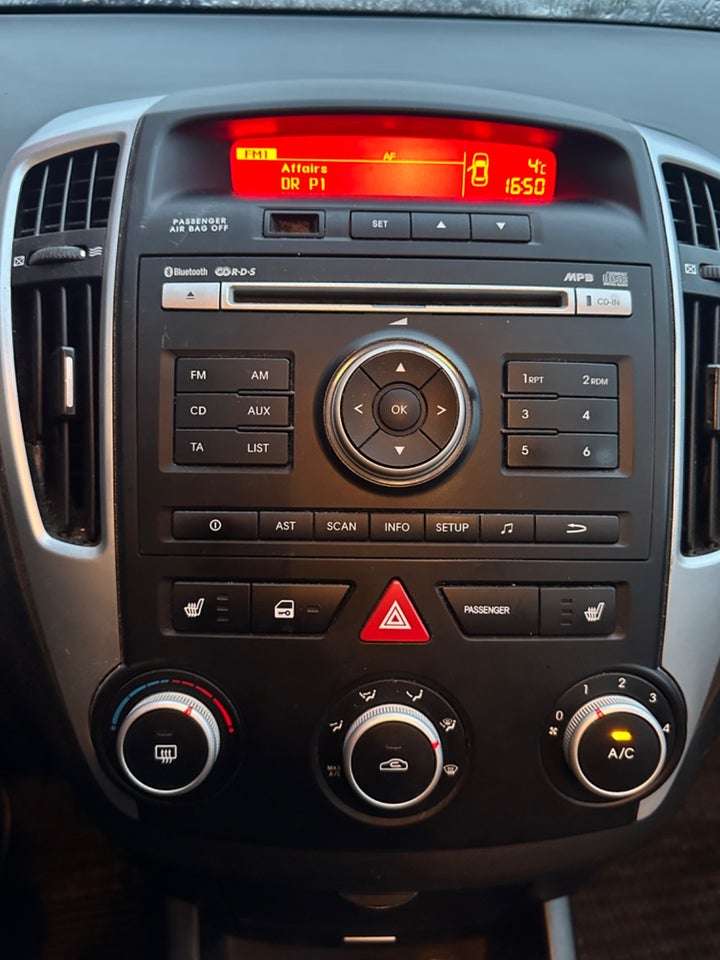 Kia Ceed 1,4 CVVT 105 Active SW ECO 5d