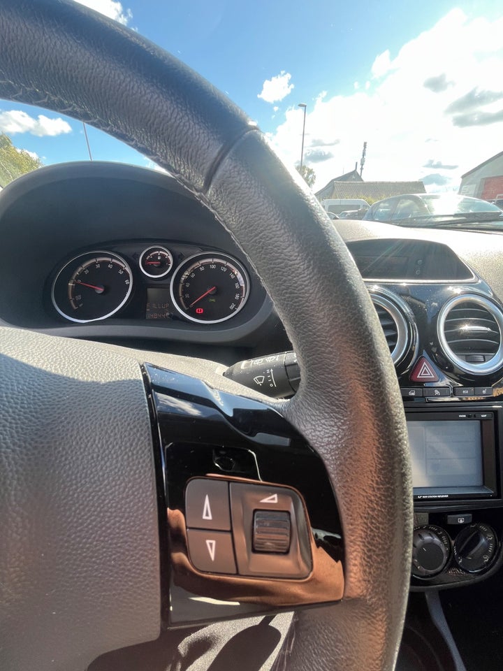 Opel Corsa 1,4 T 120 Sport 5d