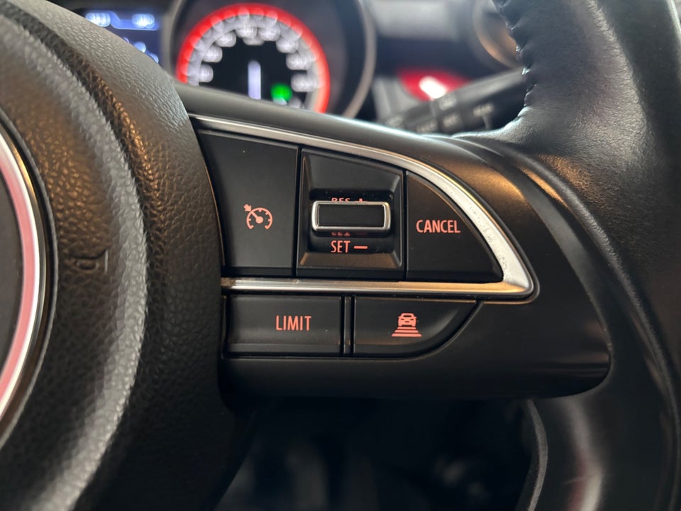Suzuki Swift 1,0 Boosterjet SHVS Exclusive 5d