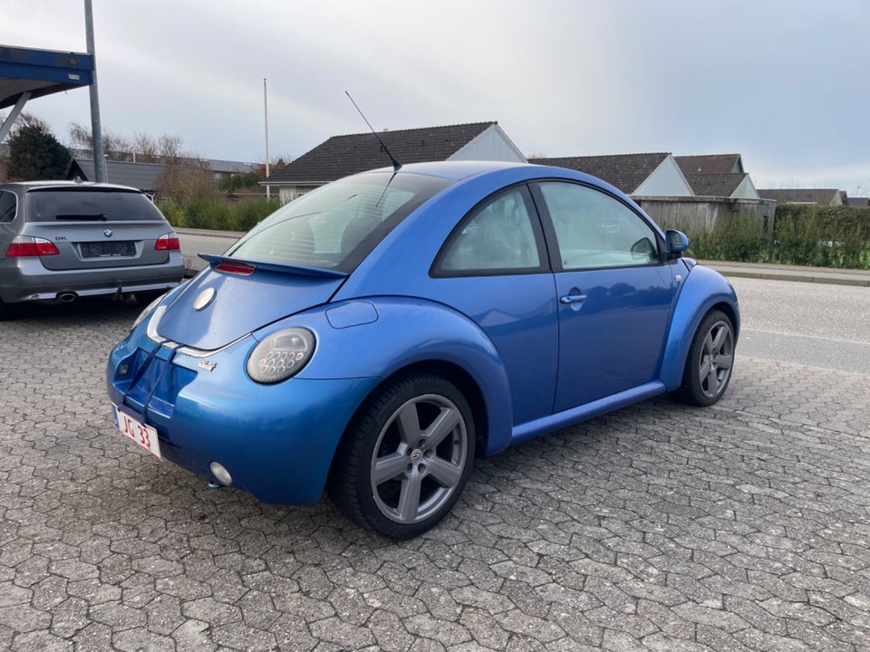 VW New Beetle 2,0 Highline 2d