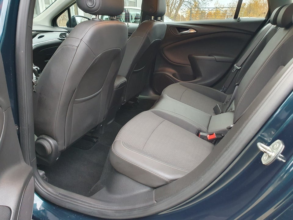 Opel Astra 1,4 T 150 Innovation Sports Tourer aut. 5d