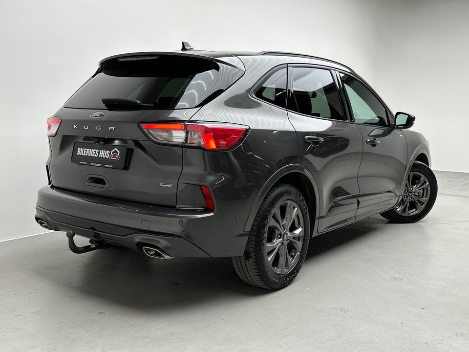 Ford Kuga 2,5 PHEV ST-Line X CVT 5d