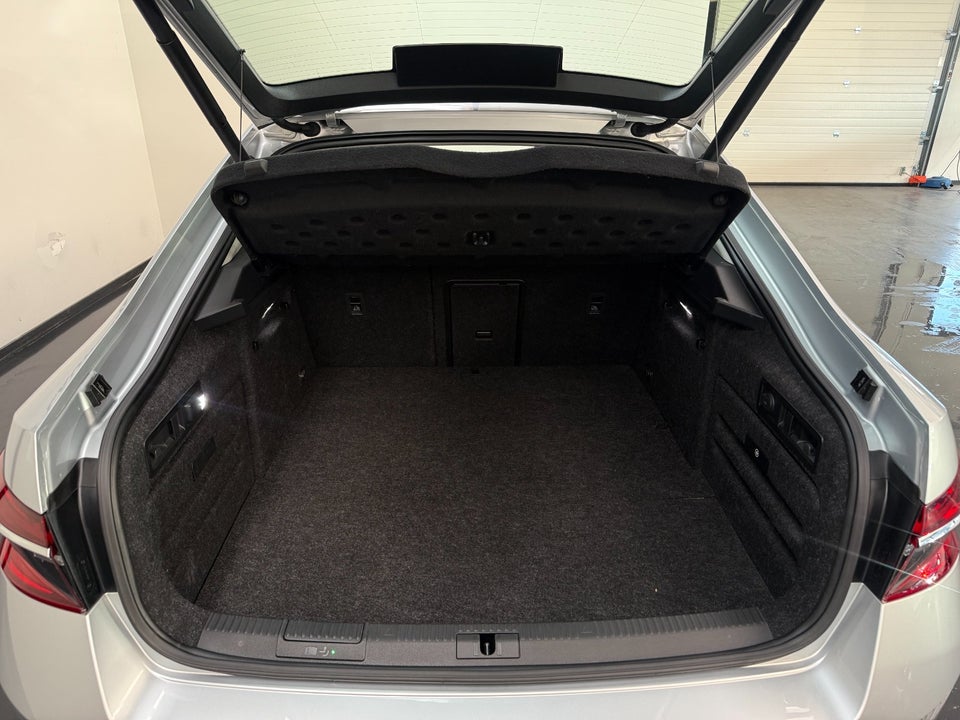 Skoda Superb 1,4 TSi iV Plus DSG 5d