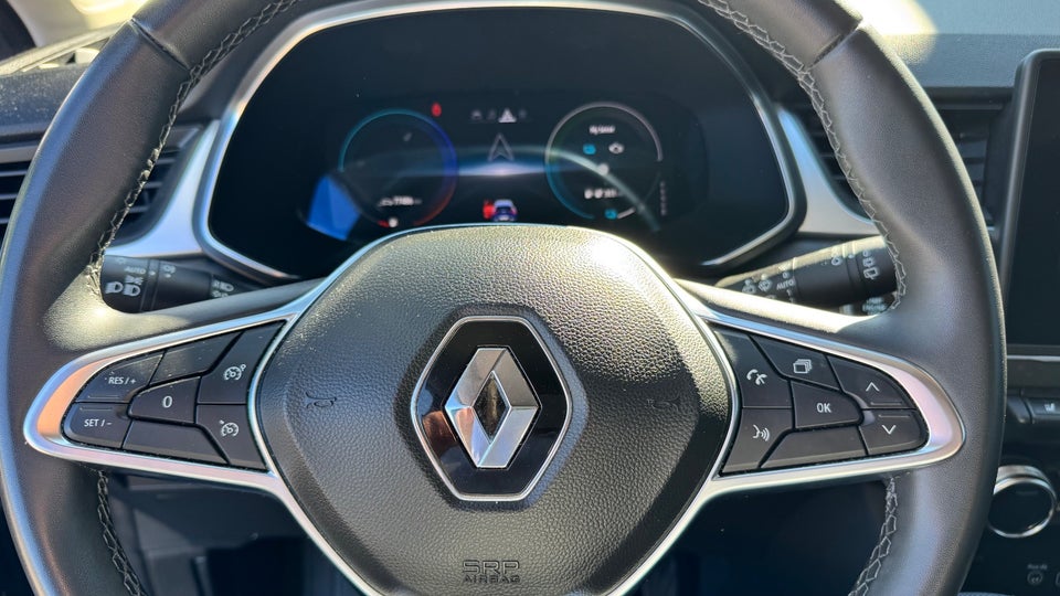 Renault Captur 1,6 E-Tech Intens 5d