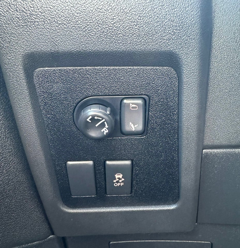 Nissan Qashqai 2,0 Acenta CVT 5d