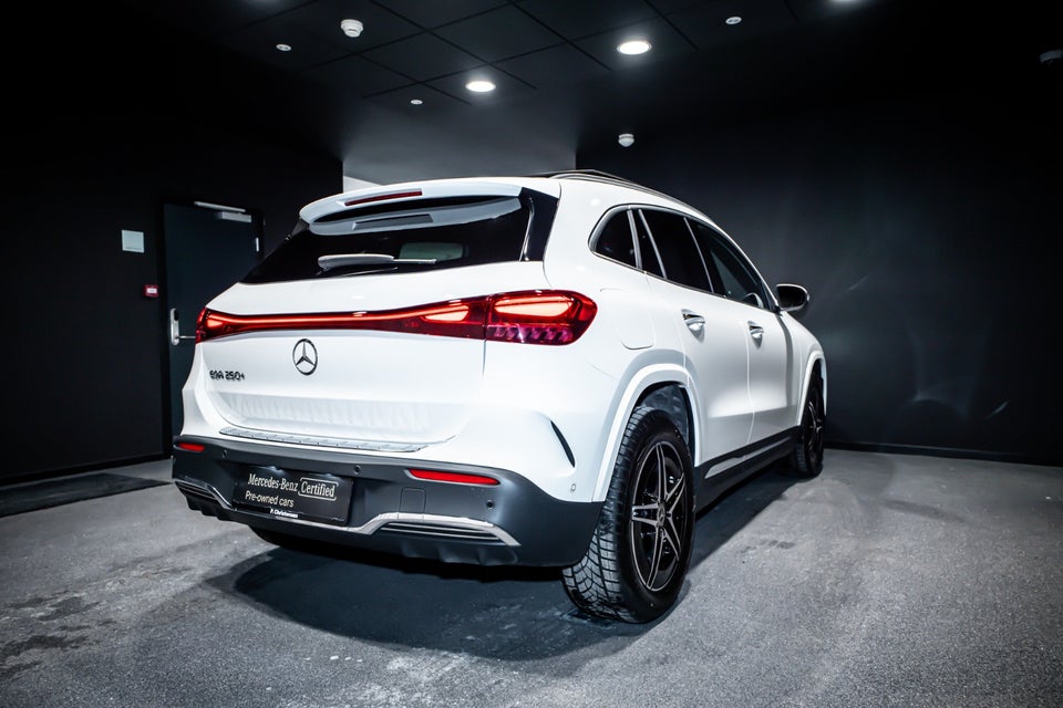 Mercedes EQA250+ AMG Premium 5d