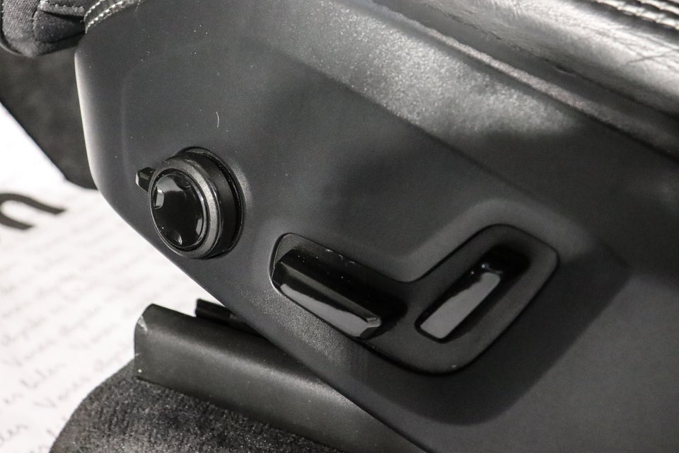 Volvo XC90 2,0 B5 235 Inscription aut. AWD 5d