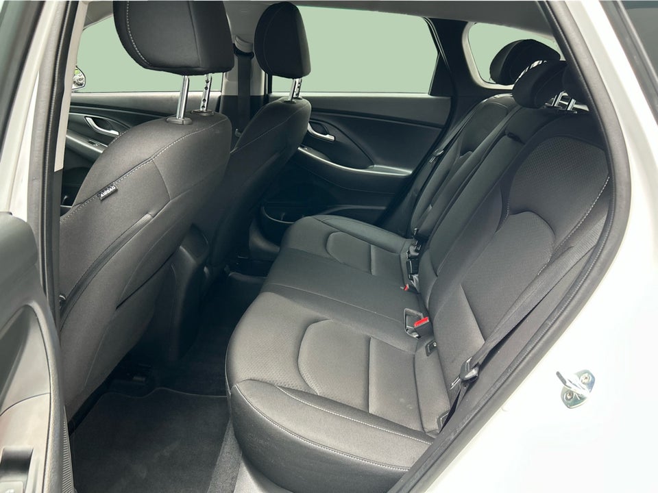 Hyundai i30 1,0 T-GDi Life Komfort stc. 5d