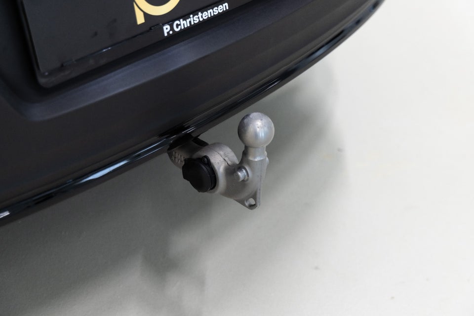 Volvo EX40 Extended Range Plus 5d