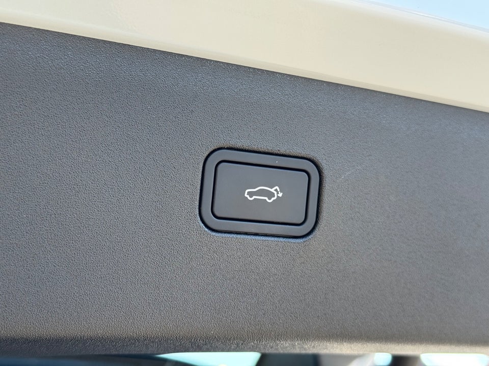 Volvo EX30 Extended Range Ultra 5d