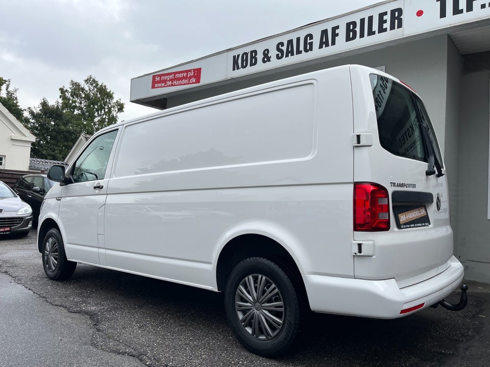 VW Transporter 2,0 TDi 150 Kassevogn DSG lang