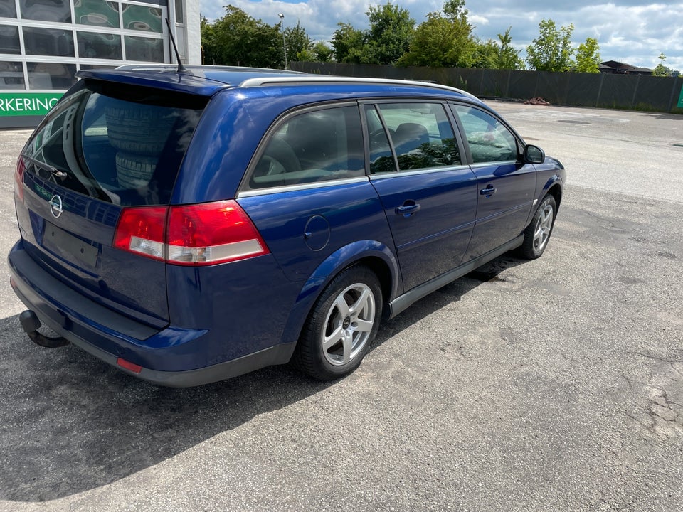 Opel Vectra 2,0 Turbo Elegance Wagon 5d