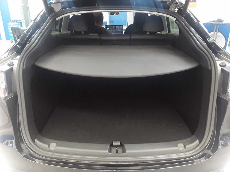 Tesla Model Y Long Range AWD 5d