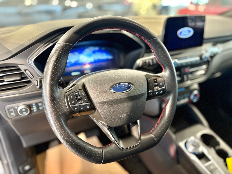 Ford Kuga 2,5 PHEV ST-Line X CVT 5d