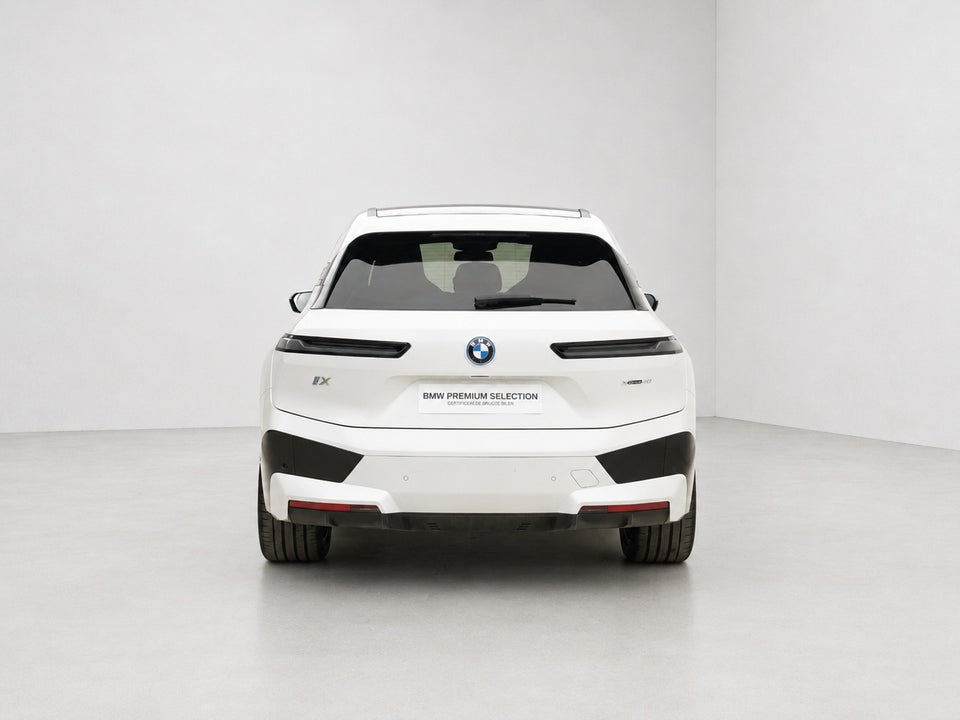 BMW iX xDrive40 Fully Charged M-Sport 5d