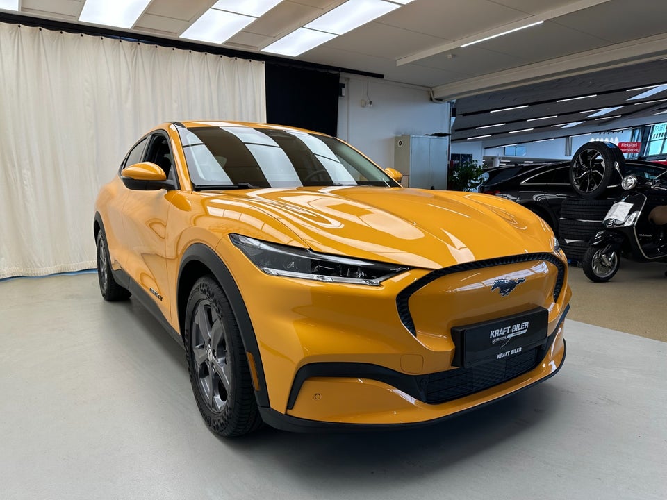 Ford Mustang Mach-E 98 Extended Range 5d