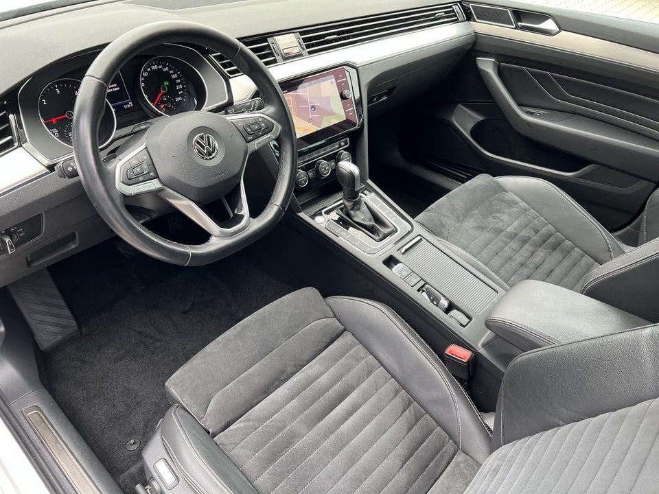 VW Passat 2,0 TDi 150 Elegance+ Variant DSG 5d