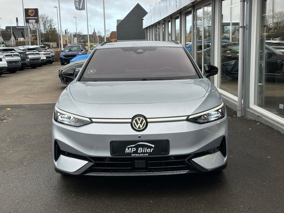 VW ID.7 77 Pro Tourer 5d