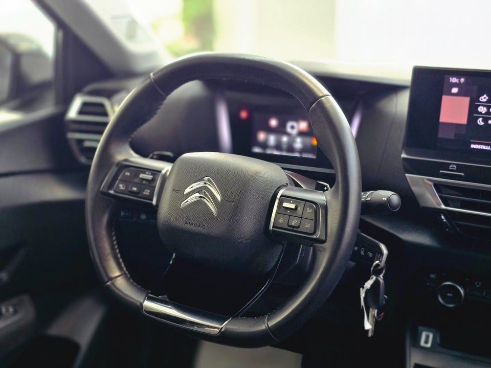 Citroën C4 1,2 PureTech 130 Feel EAT8 5d