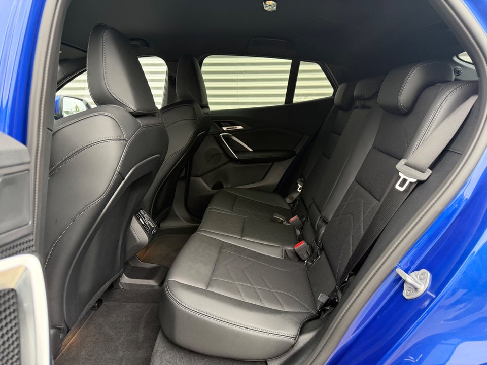 BMW iX2 eDrive20 Fully Charged M-Sport 5d