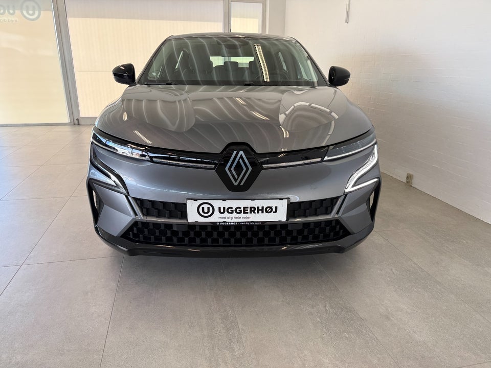 Renault Megane E-Tech 40 Equilibre 5d