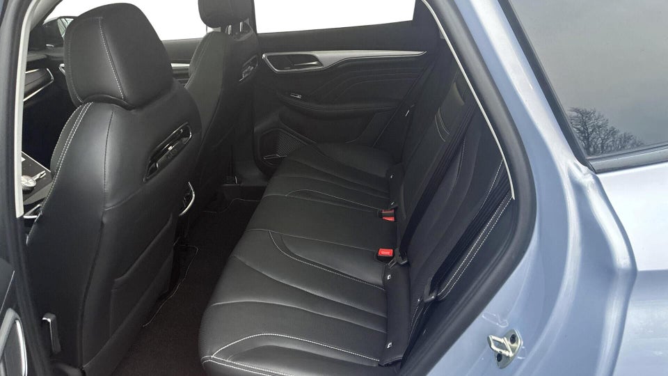 MG Marvel R Performance 5d