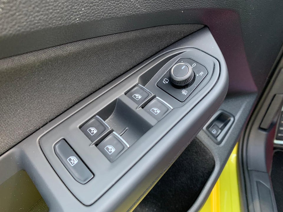 VW Golf VIII 1,4 GTE DSG 5d