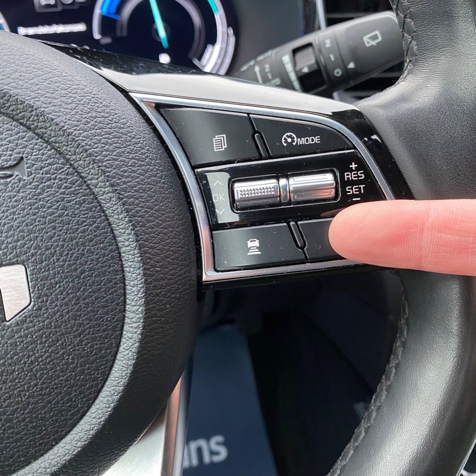 Kia XCeed 1,6 PHEV Upgrade DCT 5d