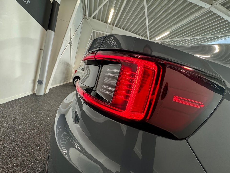 Polestar 2 Long Range AWD 5d