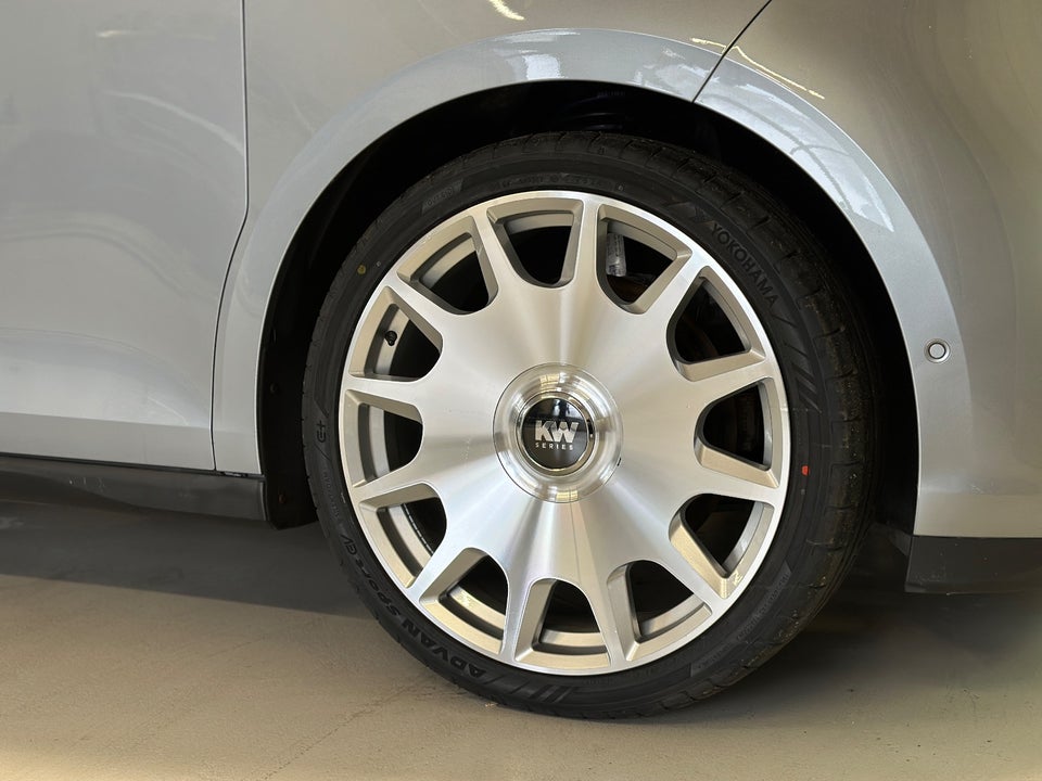 VW ID.Buzz 77 Pro SWB 5d