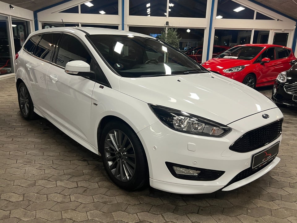Ford Focus 1,0 SCTi 125 ST-Line+ stc. 5d