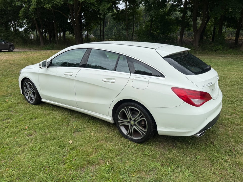 Mercedes CLA200 1,6 AMG Line Shooting Brake aut. 5d