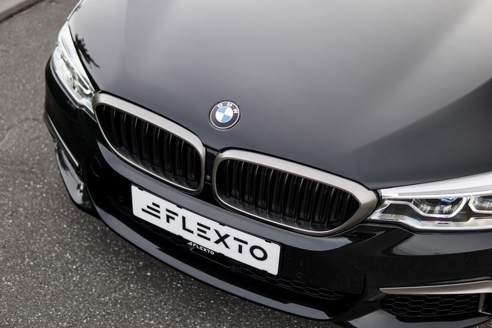 BMW M550i 4,4 xDrive aut. 4d