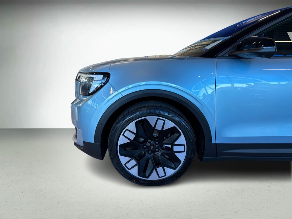 Ford Explorer 82 Premium Extended Range 5d