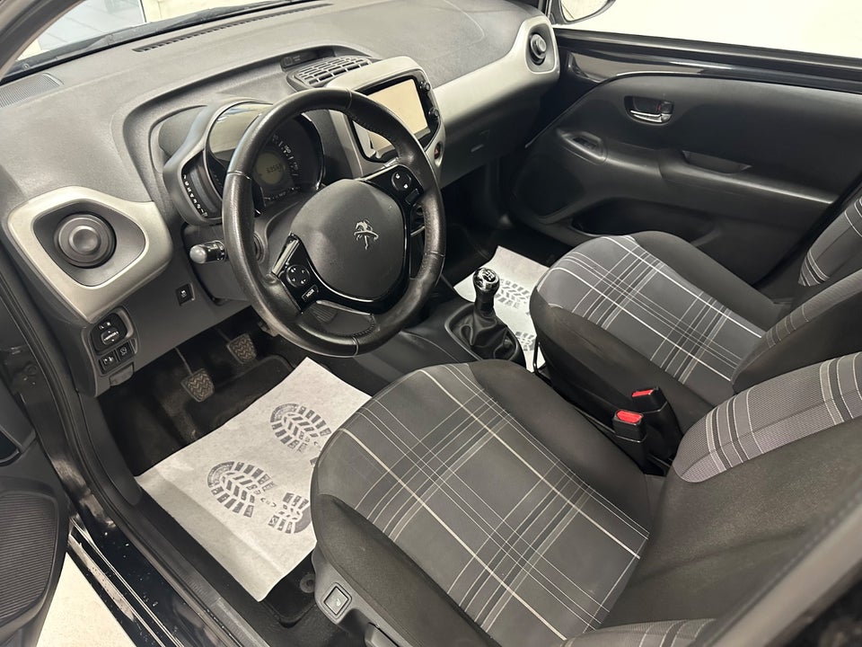 Peugeot 108 1,0 e-VTi 69 Allure 5d