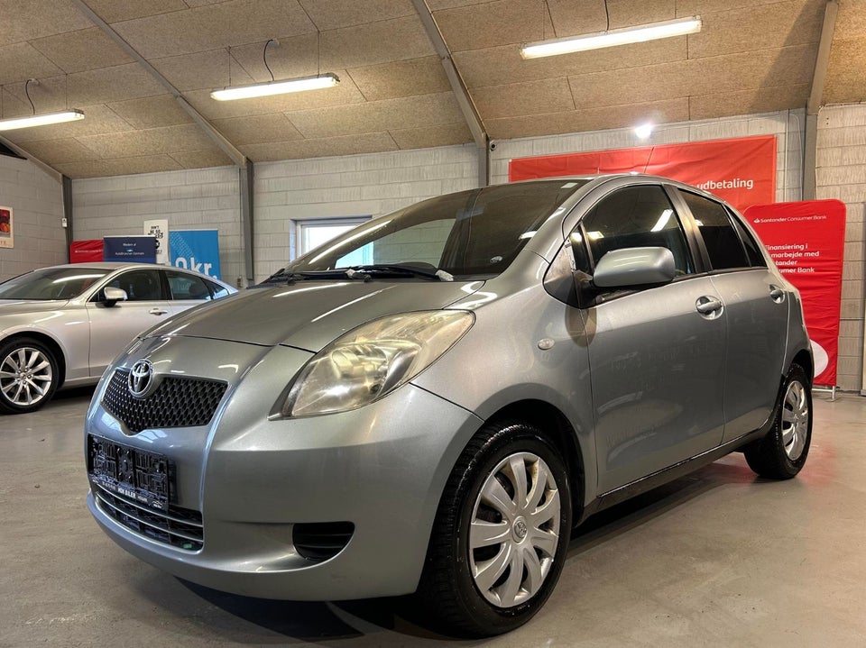 Toyota Yaris 1,3 Luna Van 5d