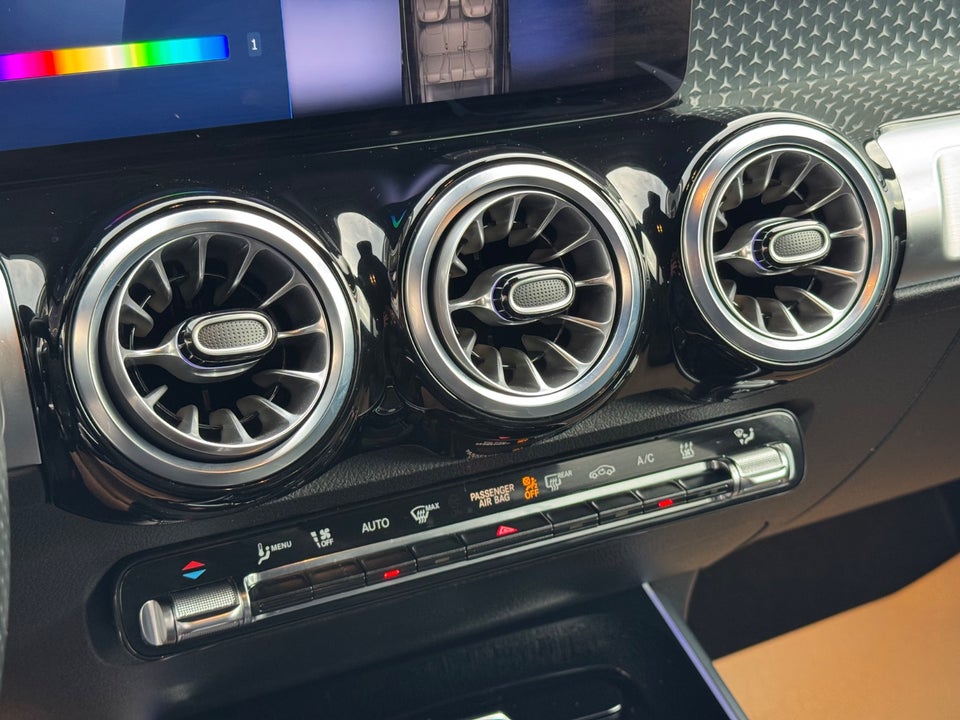 Mercedes EQB250+ AMG Line 5d