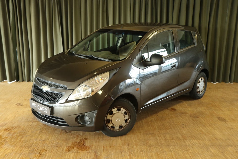 Chevrolet Spark 1,0 LS 5d