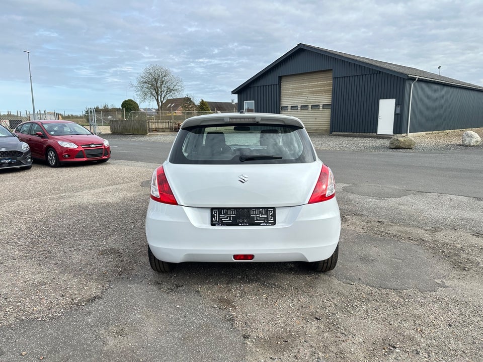 Suzuki Swift 1,2 Dualjet Exclusive 5d
