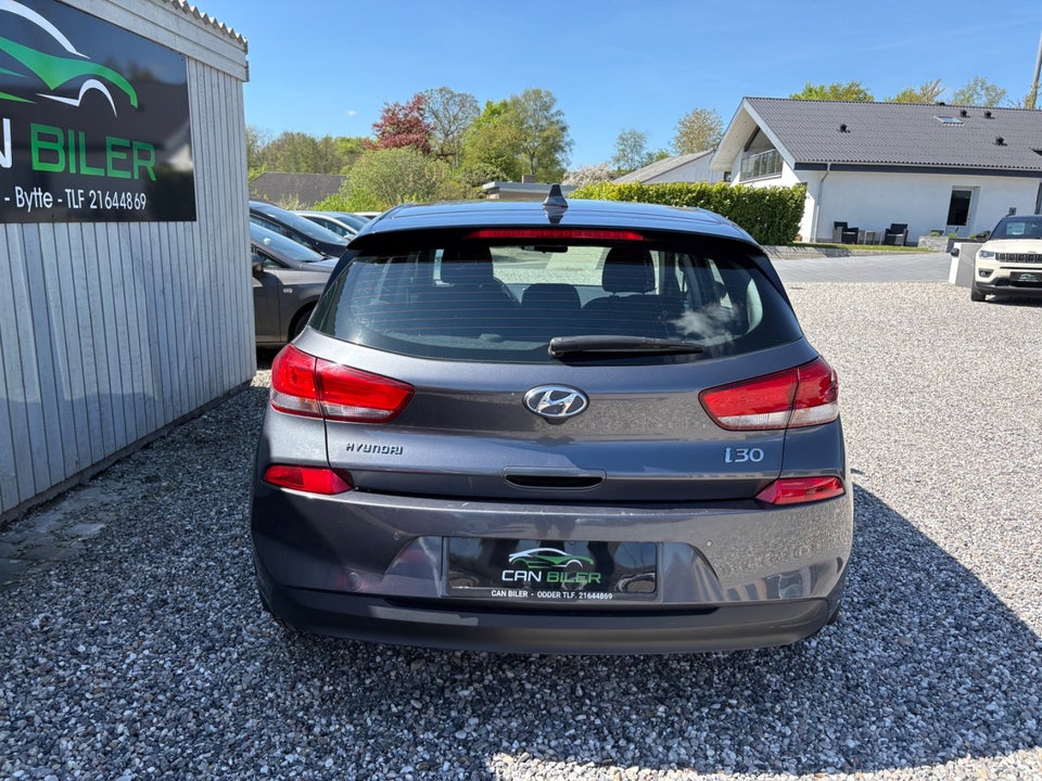 Hyundai i30 1,0 T-GDi Life+ 5d