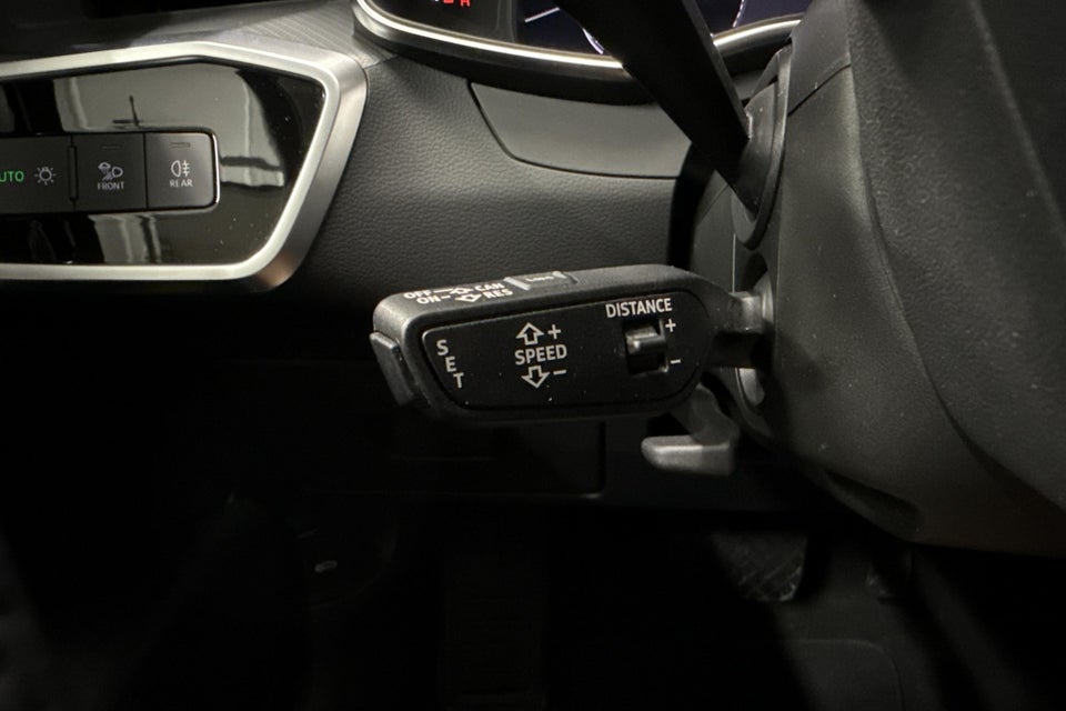 Audi A6 50 TFSi e Sport quattro S-tr. 4d