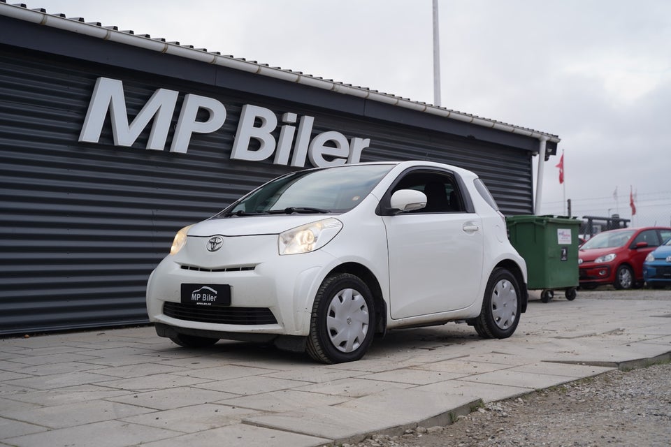 Toyota iQ 1,0 VVT-i Q1 3d