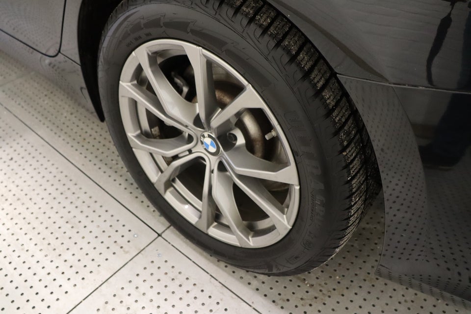 BMW 330e 2,0 Touring Sport Line aut. 5d