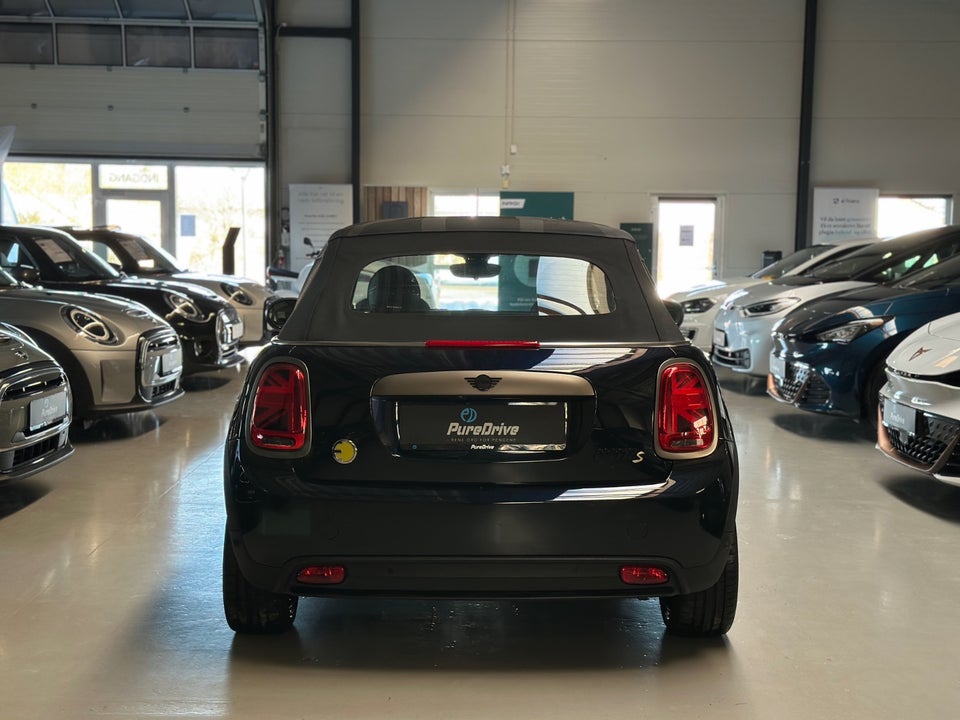 MINI Cooper SE Cabriolet 2d