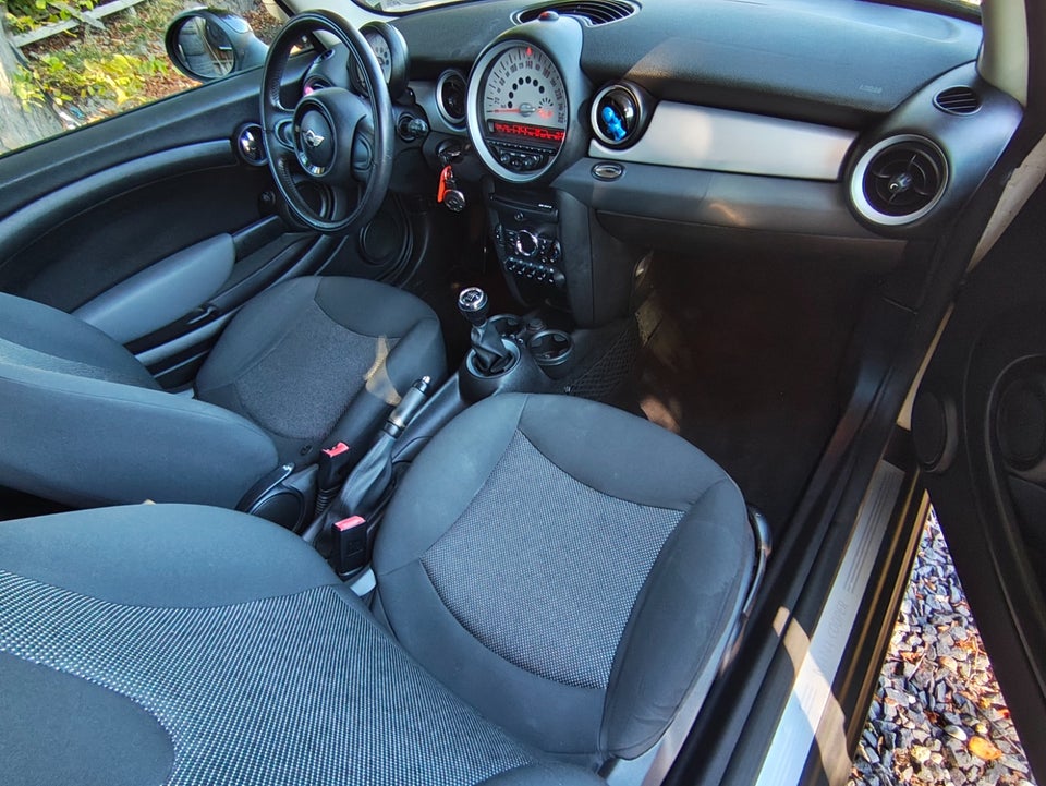 MINI Cooper 1,6 D 3d