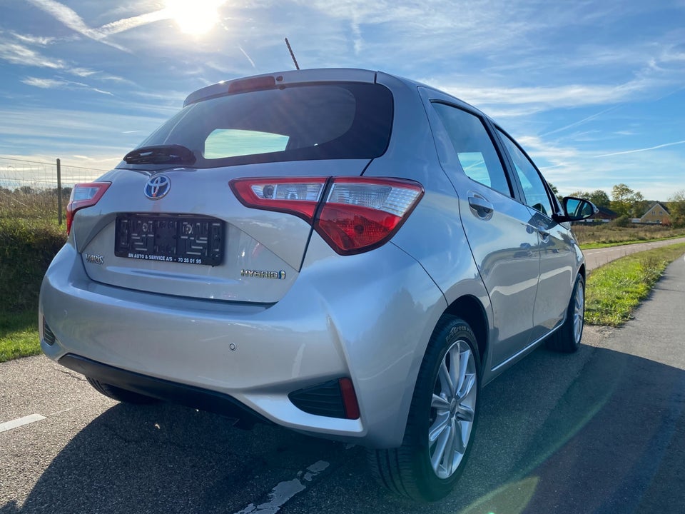Toyota Yaris 1,5 Hybrid H2 e-CVT 5d
