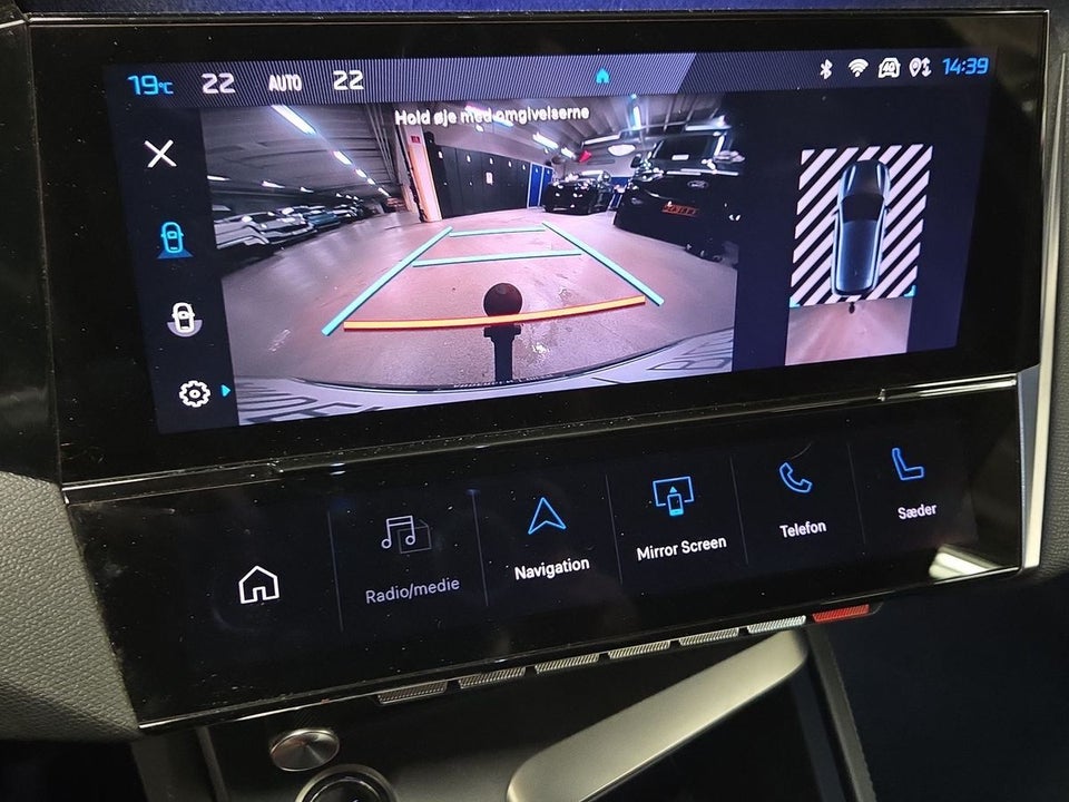 Peugeot 308 1,6 Hybrid First Selection EAT8 5d