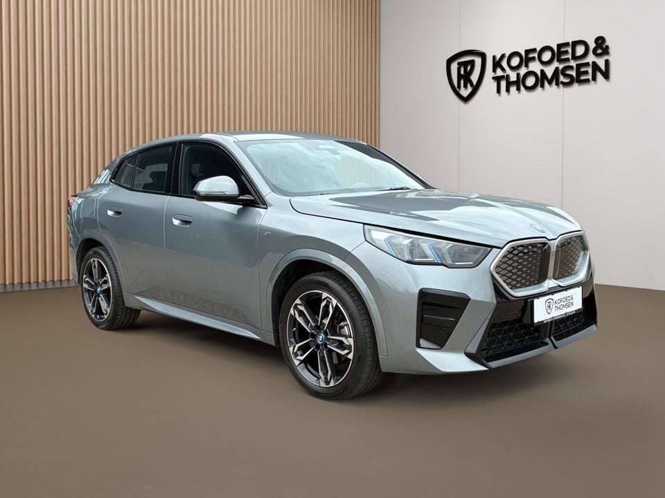BMW iX2 eDrive20 M-Sport 5d