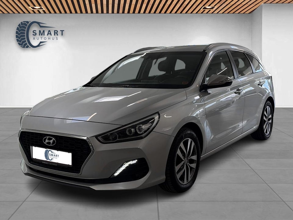 Hyundai i30 1,4 T-GDi Premium stc. DCT 5d
